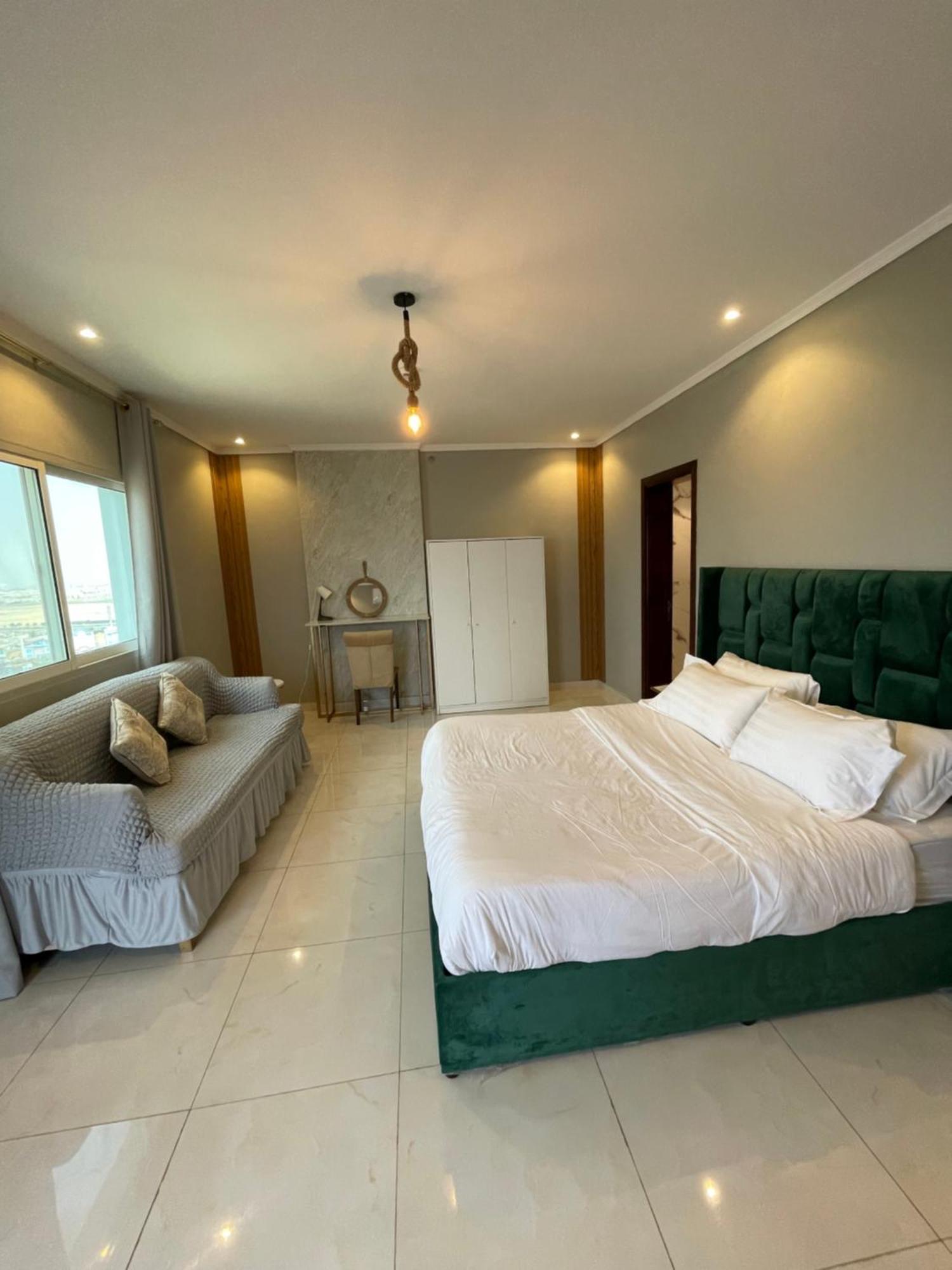 Sea-View Apartment Jiddah Esterno foto